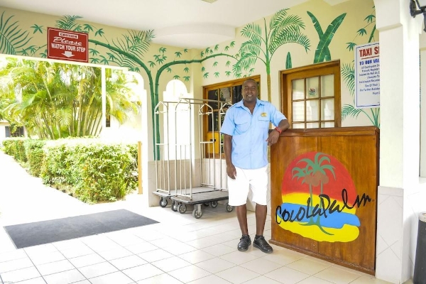 Hotel CocoLaPalm Seaside Resort (Whitehall)